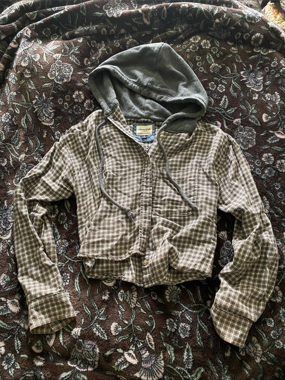 American Eagle Hooded Cropped Flannel